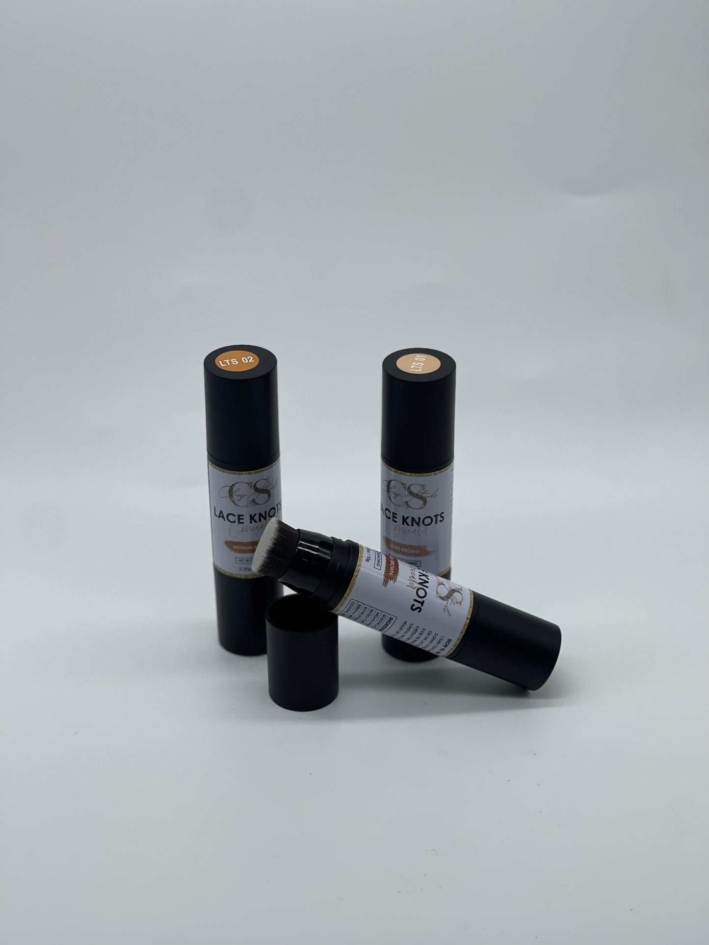 Lace Grid & Knot Concealer